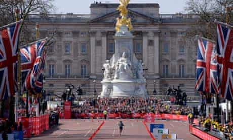 Tsegaye Kebede running the London Marathon