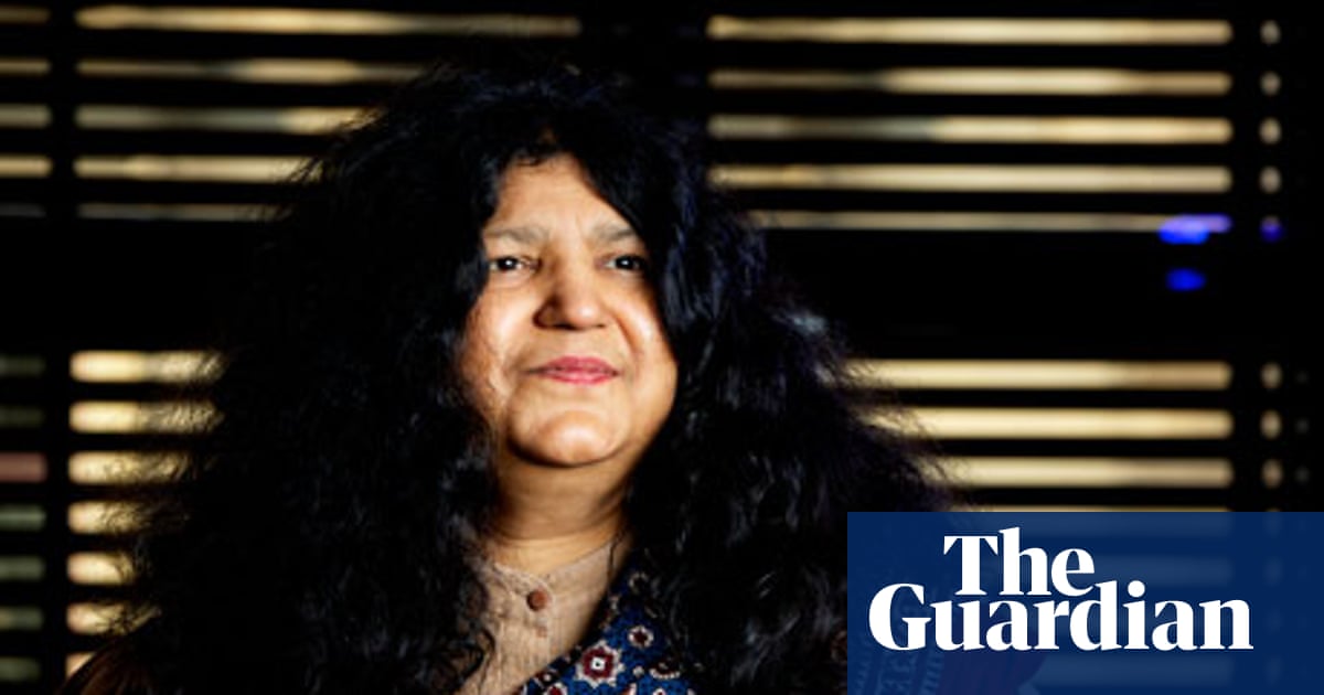 Abida Parveen I M Not A Man Or A Woman I M A Vehicle For Passion Culture The Guardian
