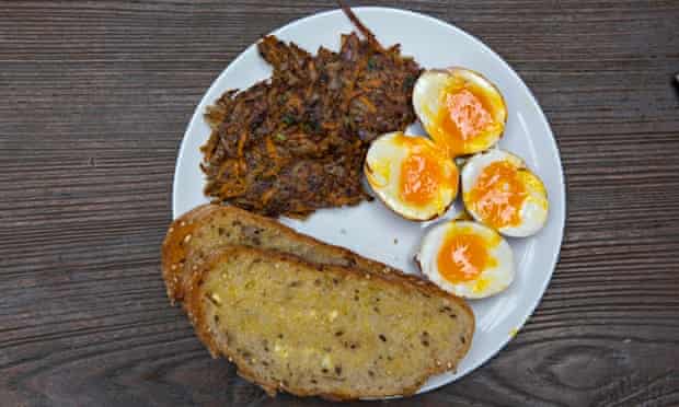 Jack Monroe's black pudding and carrot hash