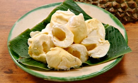 Peeled durians