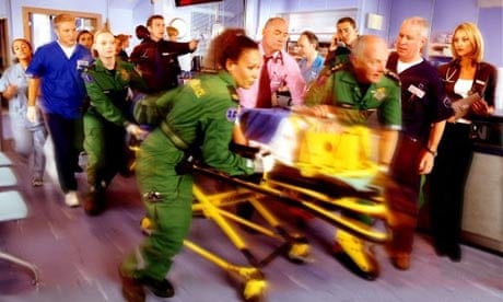 Casualty, series 16 (2001-2002)