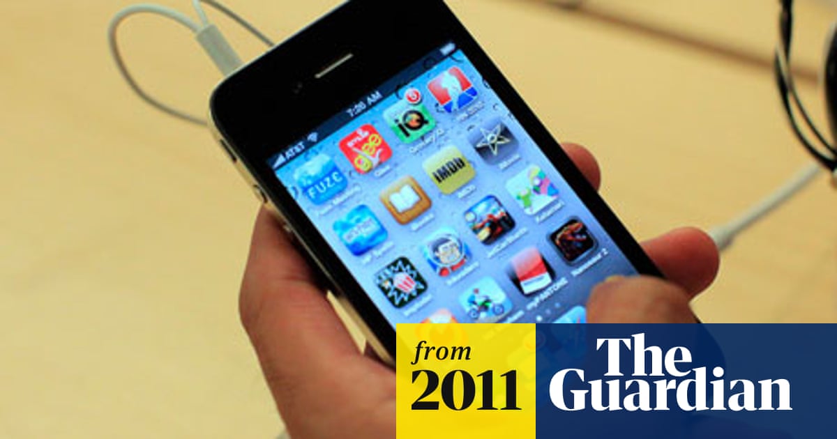 Apple To Pay Nokia Big Settlement Plus Royalties In Patent Dispute Nokia The Guardian