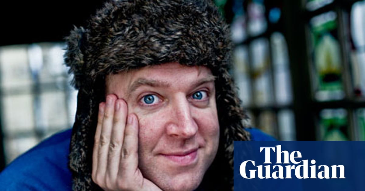 Eye, eye, a blinking good Tim Vine joke | Media | The Guardian