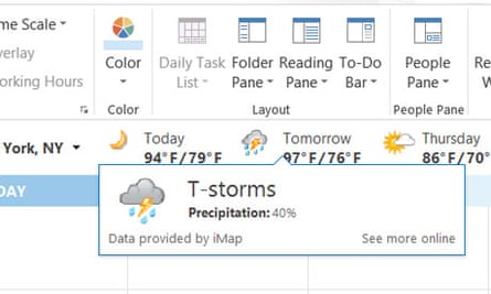 Outlook 2013 tells you the weather within the calendar