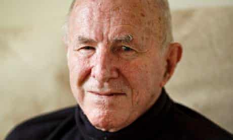Clive James is to leave his role as a TV critic for the Daily Telegraph