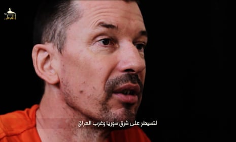 Islamic State video of captured British photojournalist John Cantlie