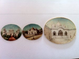 Antiques 230412: Three miniature paintings on ivory