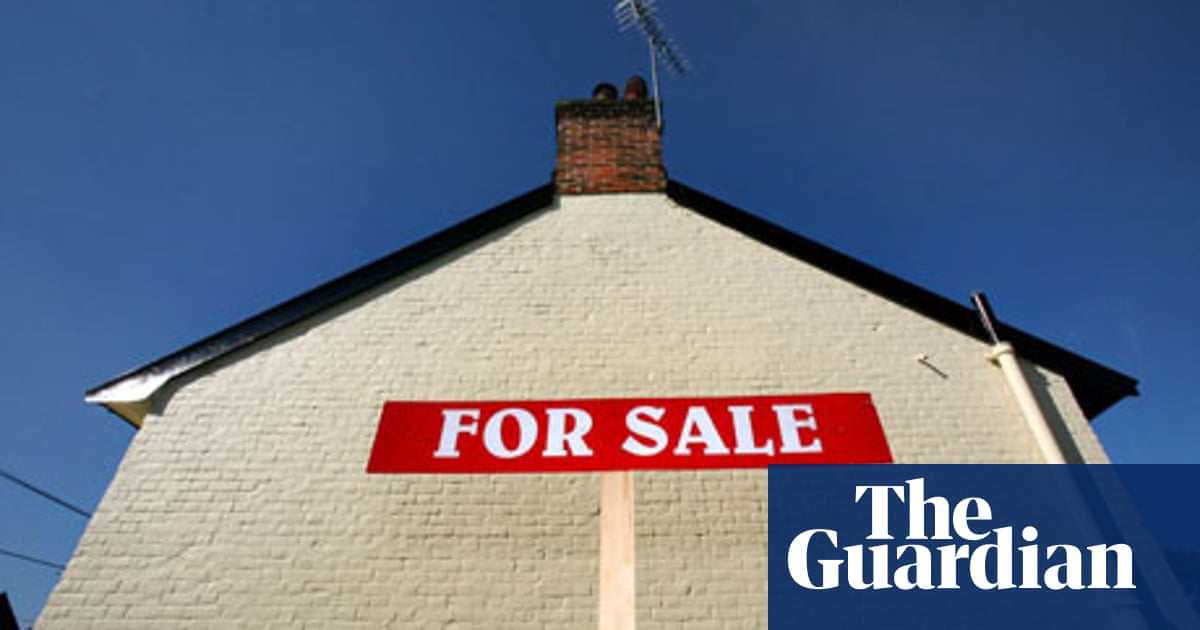 Stamp duty threshold will fall back to £125,000 in new year, Darling