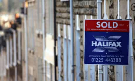 House prices fall 2.8% year-on-year