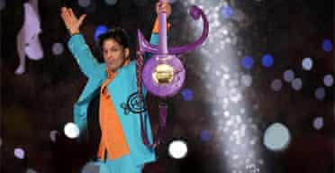 Prince musician at Super Bowl