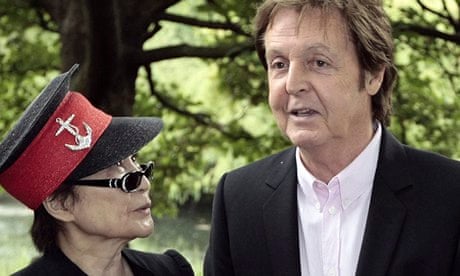 Yoko Ono was 'very, very thankful' Paul McCartney absolved her of blame for  Beatles split | The Beatles | The Guardian