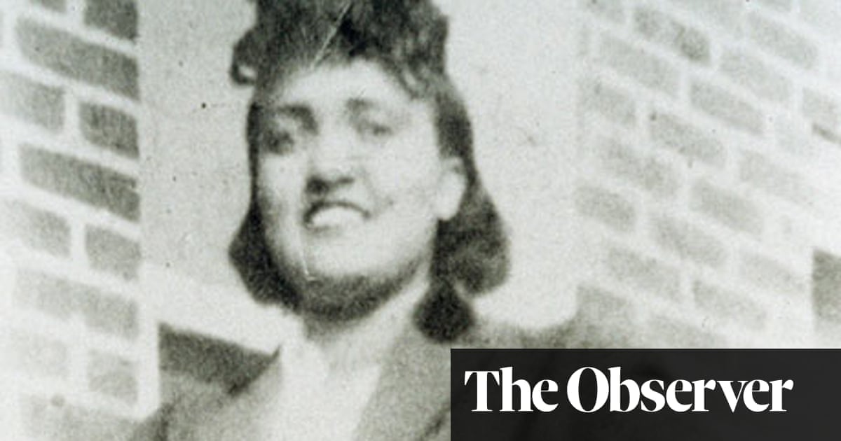 Henrietta Lacks S Cells Were Priceless But Her Family Can T Afford A Hospital Ethics The Guardian Henrietta Lacks S Cells Were Priceless But Her Family Can T Afford A Hospital Ethics The Guardian
