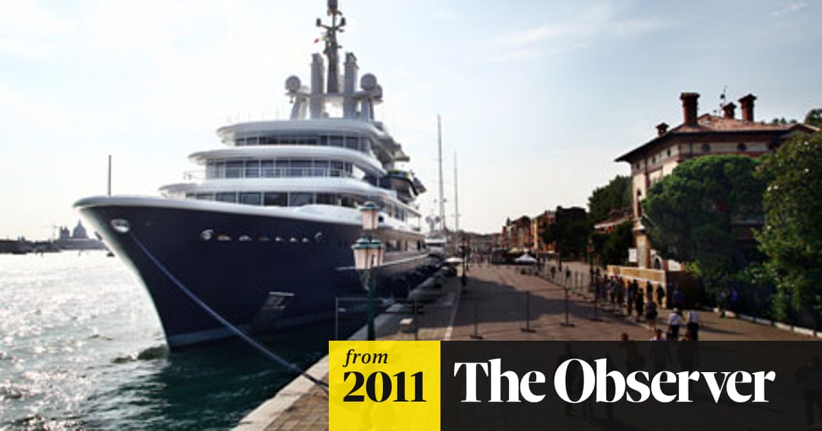 Roman Abramovich Upsets The Venetians As He Blocks The View Art And Design The Guardian