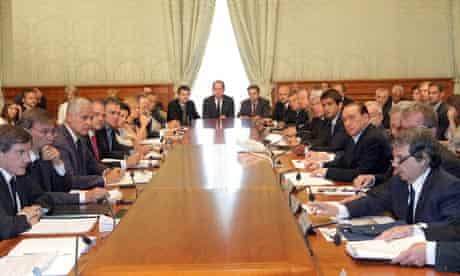 Italian government meeting with regional authorities on debt crisis