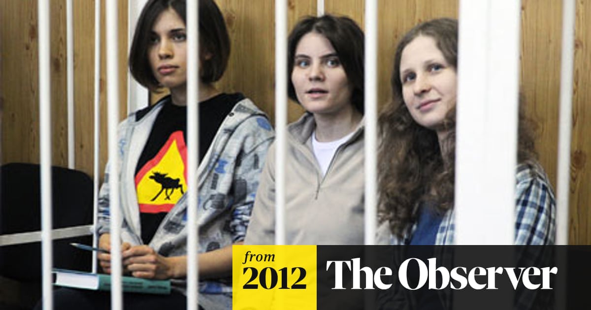 Pussy Riot, Russia's prosecuted girl punk band, says: 'Putin is scared of  us' | Vladimir Putin | The Guardian