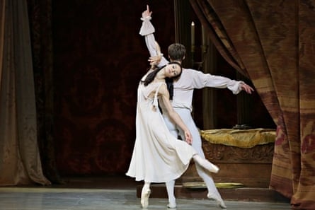 Mariinsky Ballet: Romeo and Juliet review – old-school virtuosity ...