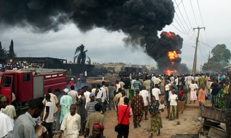 https://i.guim.co.uk/img/static/sys-images/Observer/Pix/gallery/2010/5/28/1275084503382/Burning-pipeline-Lagos-006.jpg?w=620&q=55&auto=format&usm=12&fit=max&s=00d21d38f2bac696f4bc8fa7ce580a78