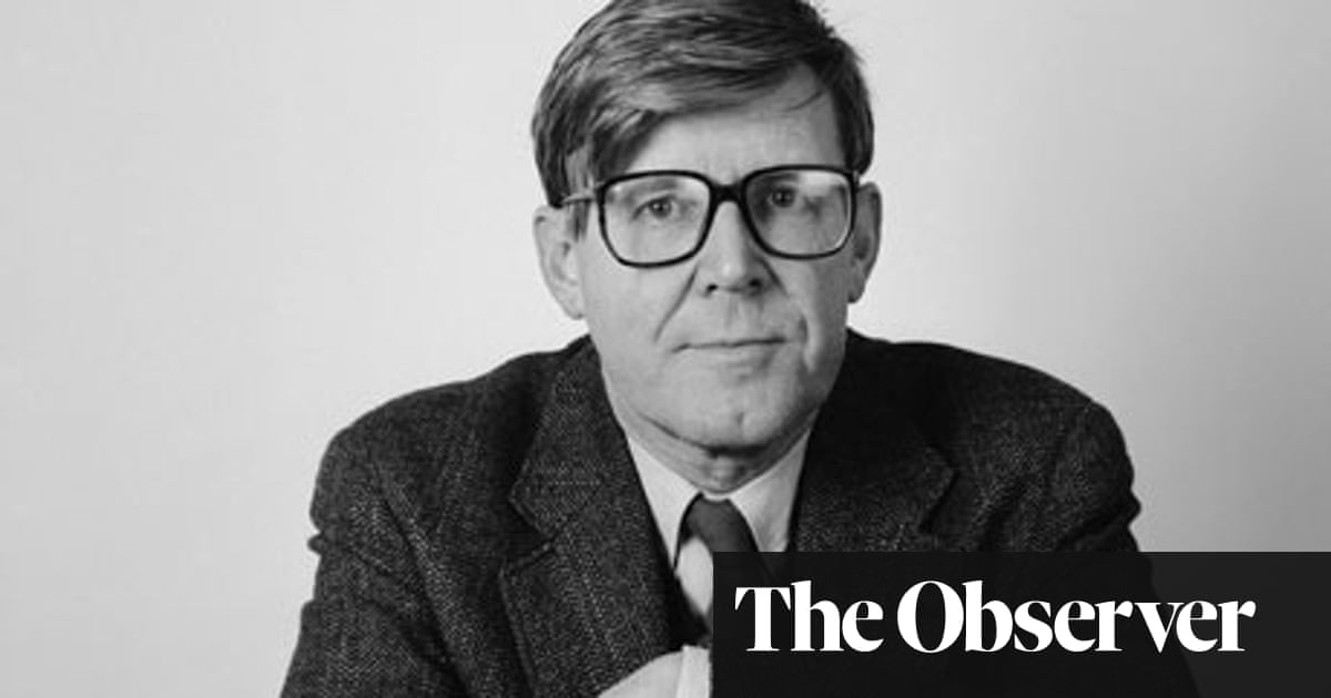Enter Finally The Real Alan Bennett Alan Bennett The Guardian Enter Finally The Real Alan Bennett Alan Bennett The Guardian