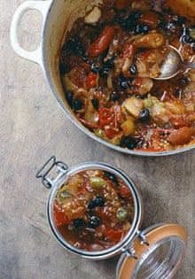 Mixed tomato chutney