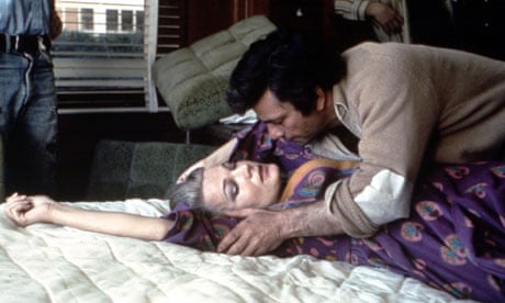 Diego Batlle on X: John Cassavetes filma a Gena Rowlands y Peter Falk en Una  mujer bajo influencia (1974). / vía @FilmHistoryPics   / X