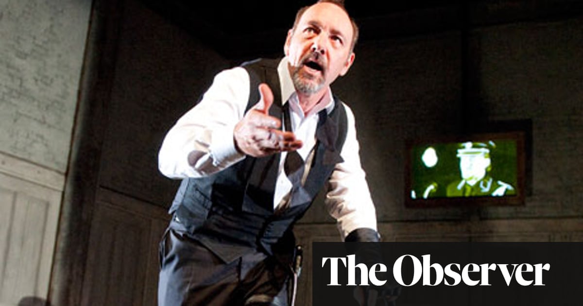 Richard III; Lullaby; Hundreds & Thousands review