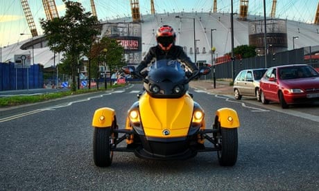 Twin Trike- An Innovative Gift For Two Kids Of Almost Same Age