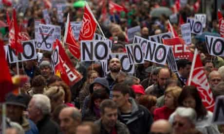 protest-against-cuts-madrid