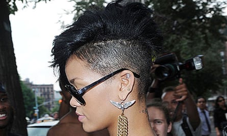 Hair: Rihanna