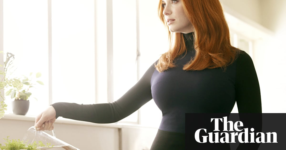 Curvology By David Bainbridge Review The Female Body