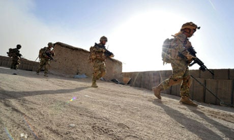 British soldiers on patrol in Nahr-e Saraj, Helmand province