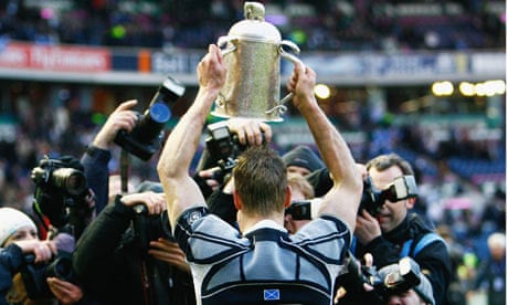 Chris Paterson of Scotland holds the Calcutta Cup on March 8, 2008