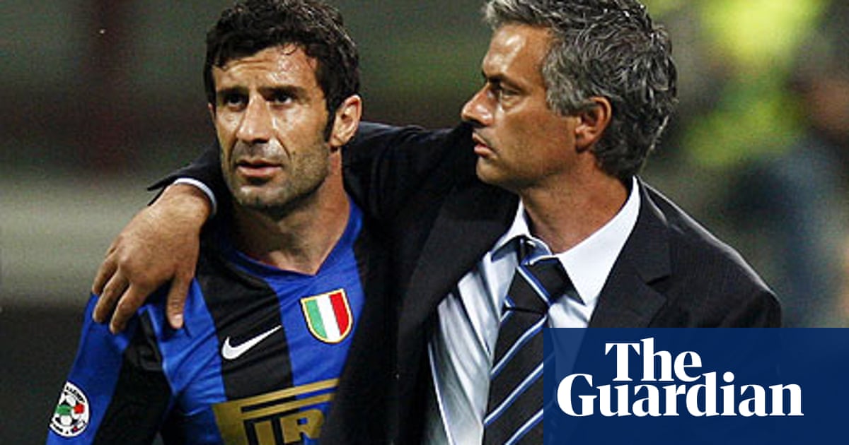 Jose Mourinho Makes Zlatan Ibrahimovic Sweat For His Goal As Inter Celebrate Scudetto In Style Football The Guardian