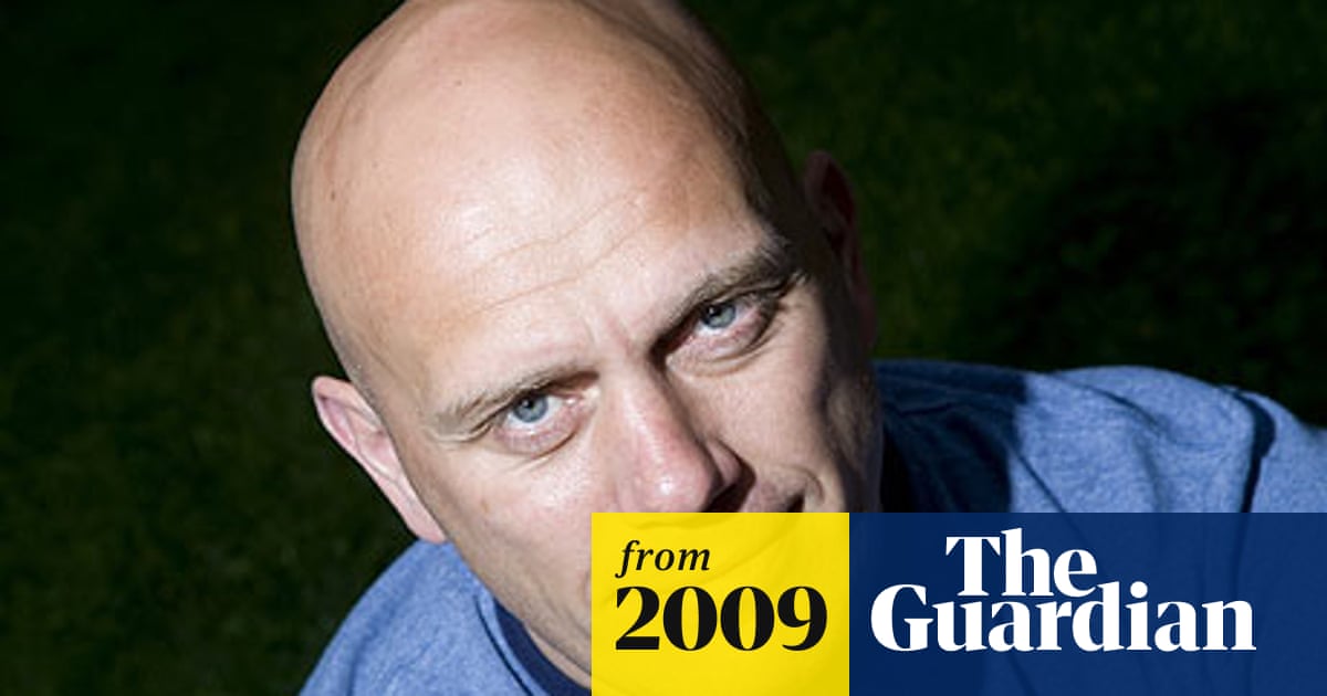 Death Threats Force The Referee Tom Henning Ovrebo Into Hiding Chelsea The Guardian Death Threats Force The Referee Tom Henning Ovrebo Into Hiding Chelsea The Guardian