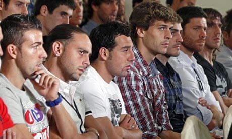 La Liga players listen to strike announcement
