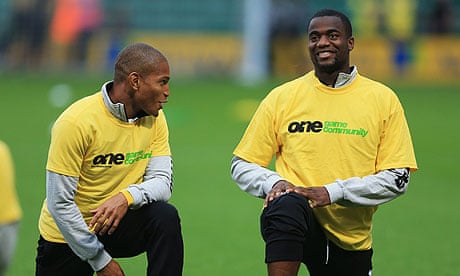 Sébastien Bassong and Simeon Jackson of Norwich City back Kick It Out