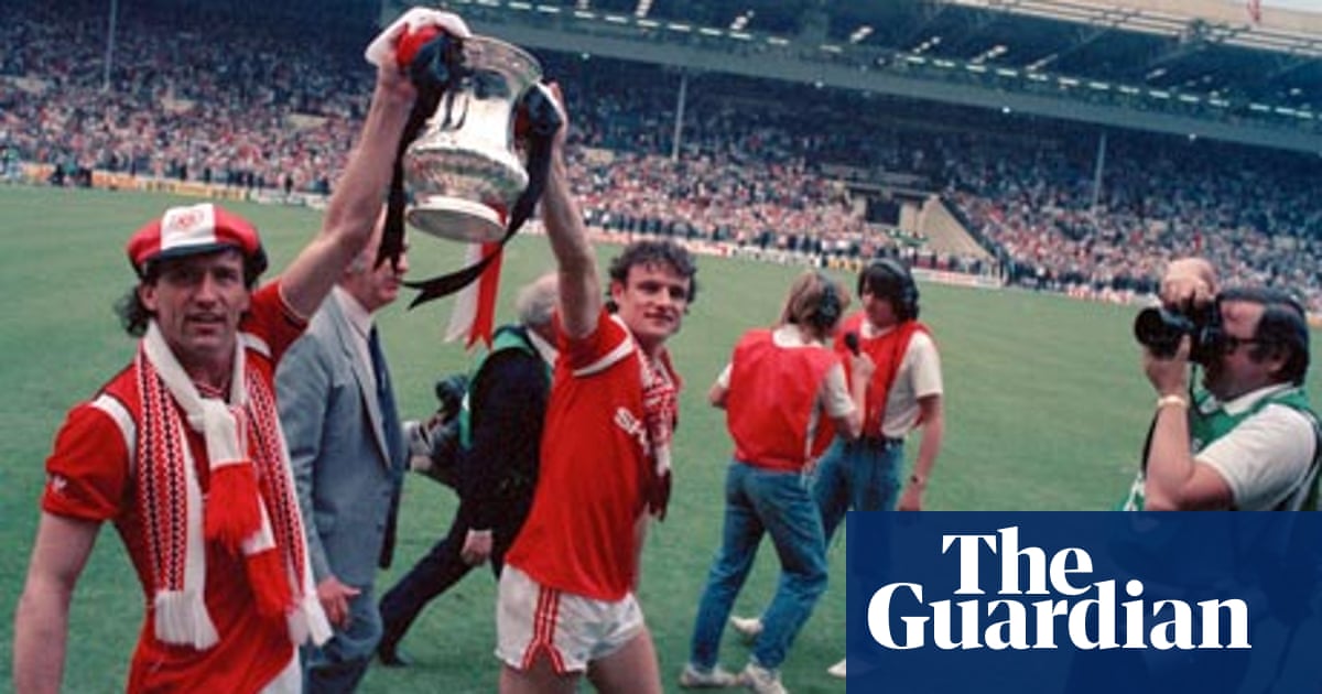 Remembering The 1985 Fa Cup Final Manchester United V Everton Sport The Guardian
