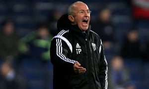 Tony Pulis Clears Out West Bromwich Albion Coaching Staff Football The Guardian