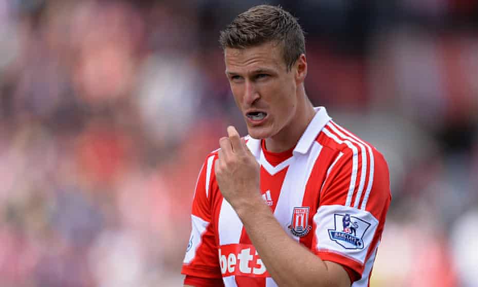 Leicester City Sign Centre Back Robert Huth On Loan From Stoke Leicester City The Guardian Leicester City Sign Centre Back Robert Huth On Loan From Stoke Leicester City The Guardian