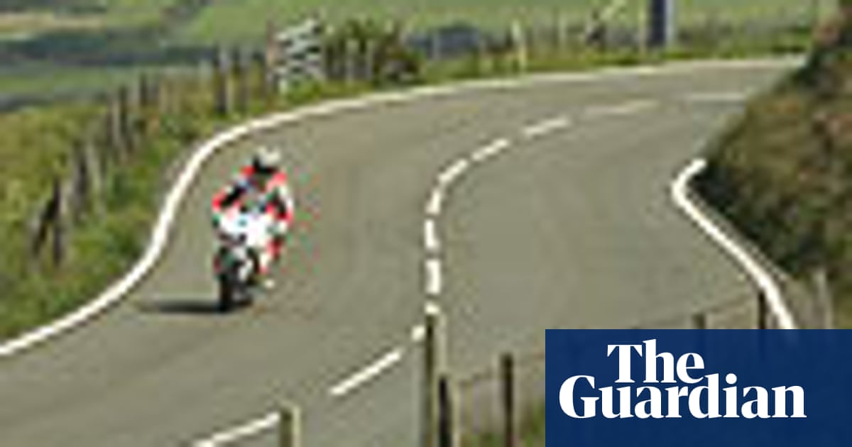 One Rider And Two Spectators Killed In Isle Of Man Tt Crash Uk News The Guardian