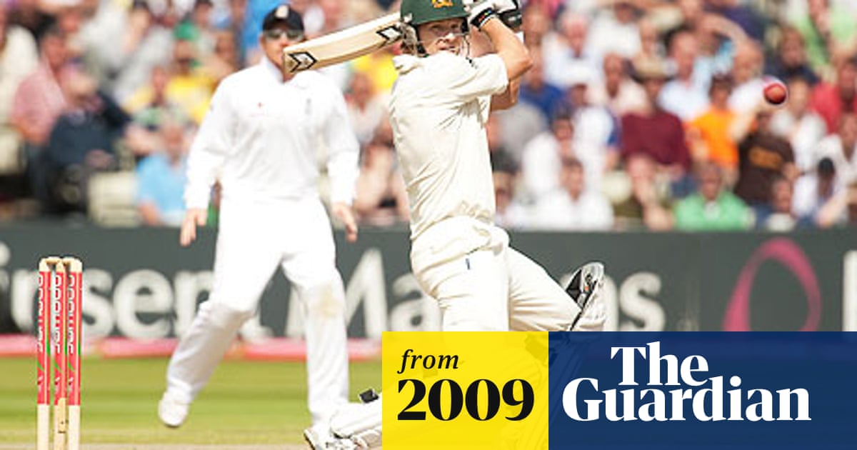 Ricky Ponting Injury Prompts Australia Reshuffle Australia Cricket Team The Guardian