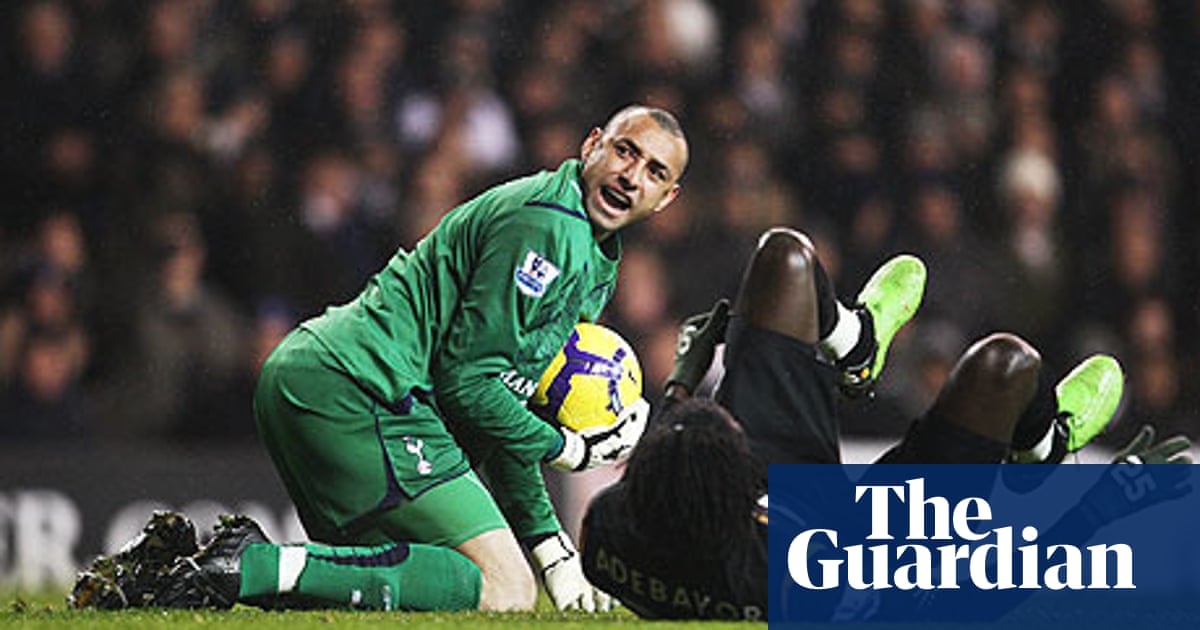 Heurelho Gomes Completes Transition From Tottenham S Weakest Link Premier League The Guardian