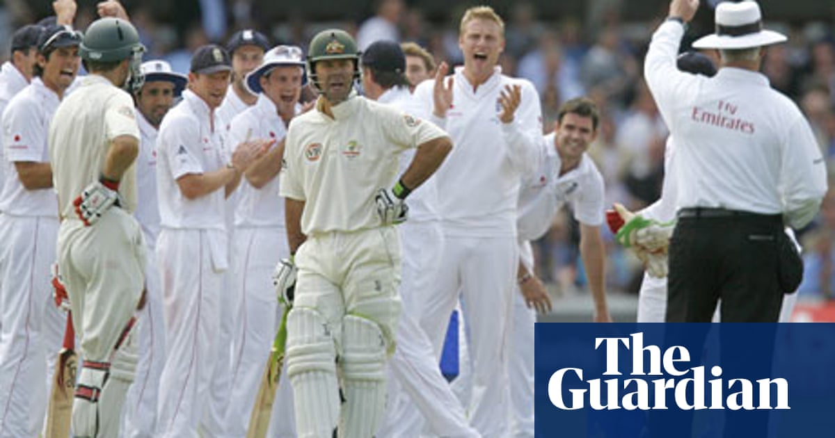 Spirit Of Cricket Is Ground Into Dust By Ricky Ponting And Andrew Strauss The Ashes The Guardian