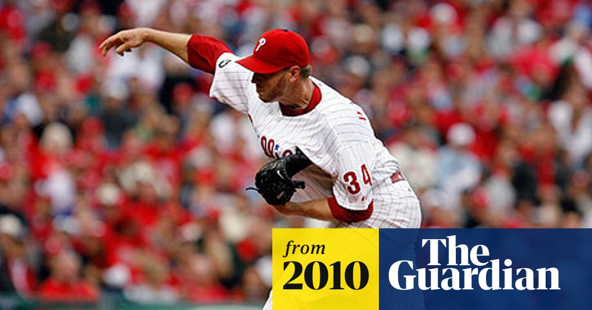 Roy Halladay pitches no-hitter as Phillies beat Reds in MLB play-offs, MLB