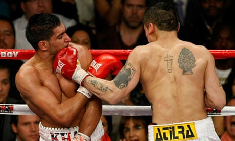 https://i.guim.co.uk/img/static/sys-images/Sport/Pix/pictures/2010/12/12/1292150293807/Amir-Khan-v-Marcos-Maidan-005.jpg?crop=none&dpr=1&s=none&width=465