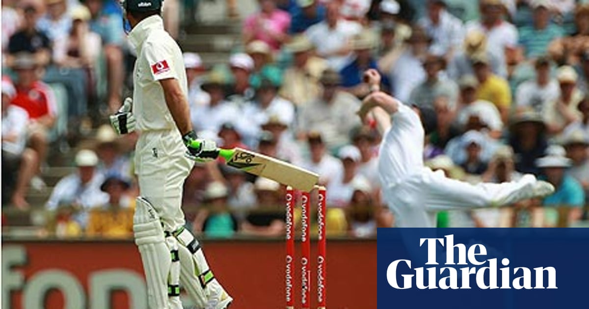 The Ashes 2010 Ricky Ponting Tamed By Paul Collingwood S Greatness Vic Marks Sport The Guardian