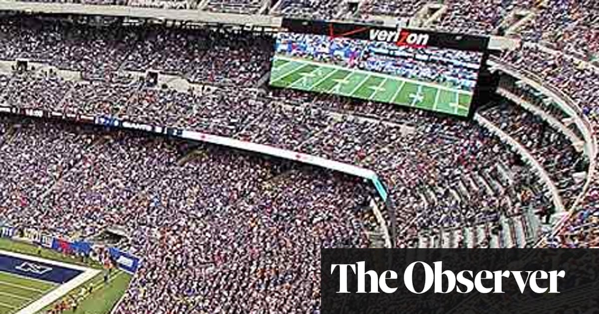 Empty Seats Embarrassment For Nfl S New York Giants And Tampa Bay