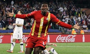 Asamoah Gyan是目前在英超联赛中加入的一组加纳球员之一
