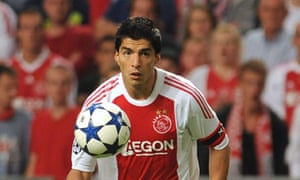 liverpool agree 22 8m fee with ajax for luis suárez football