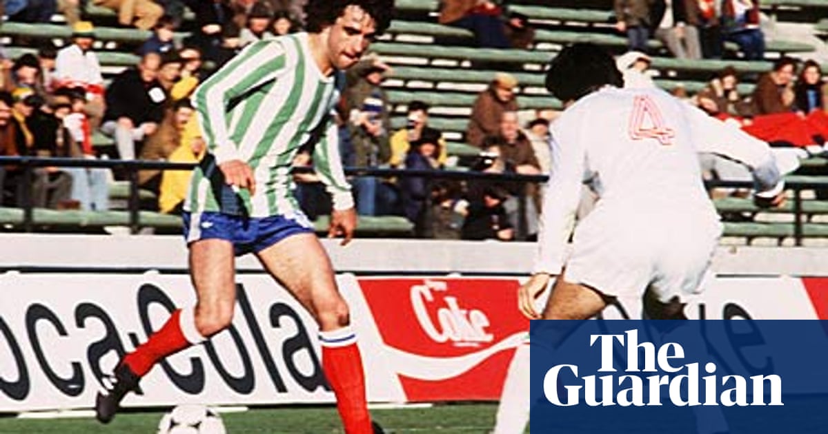 Which Teams Have Had To Wear Their Opponents Kit The Knowledge Football The Guardian