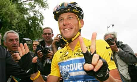 Lance Armstrong raises seven fingers after his seventh Tour de France win